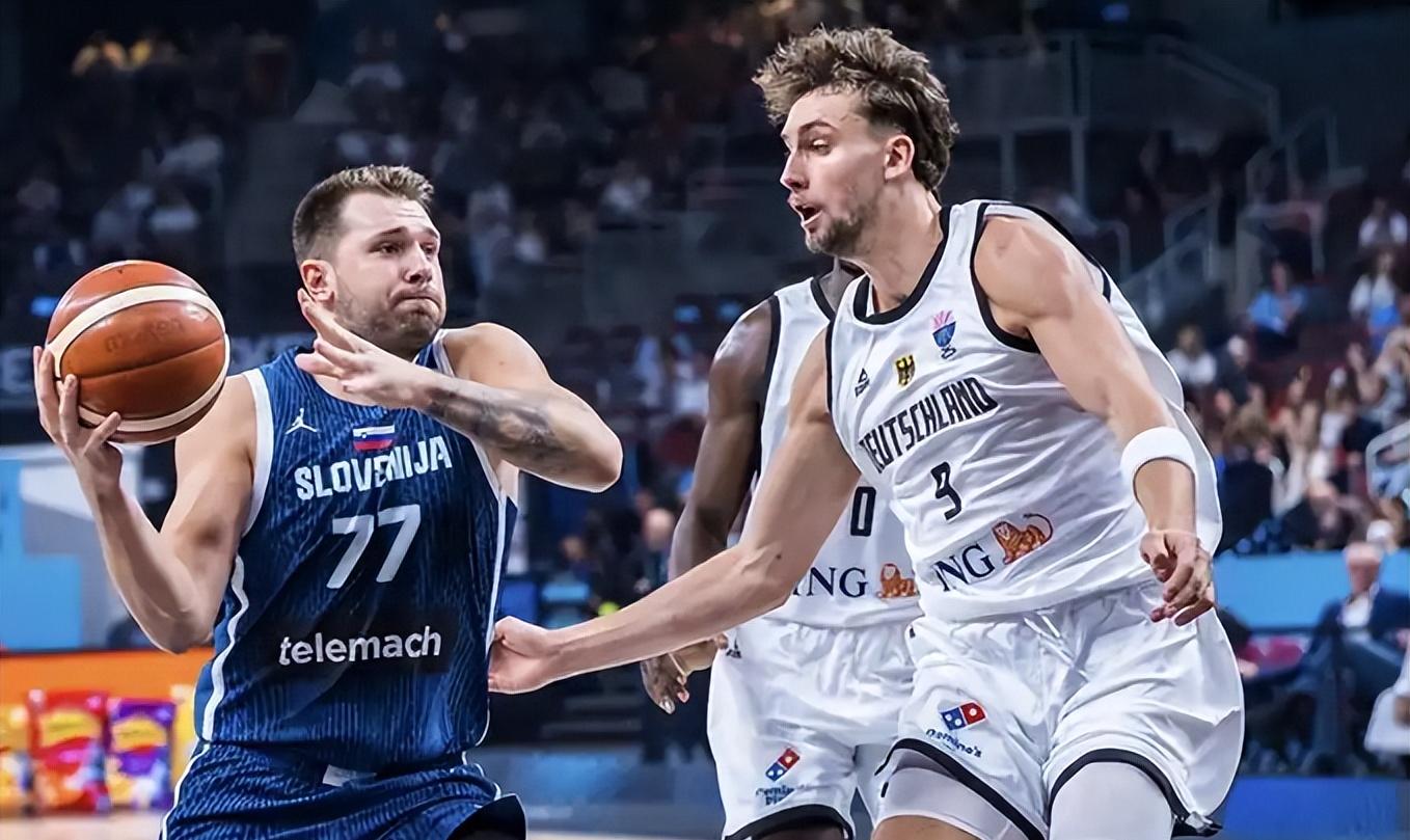 开云体育app-赛地聚焦：德国杯冲刺阶段热度飙升，纽卡斯尔止住颓势，赛场秩序良好，轮换策略成焦点的简单介绍