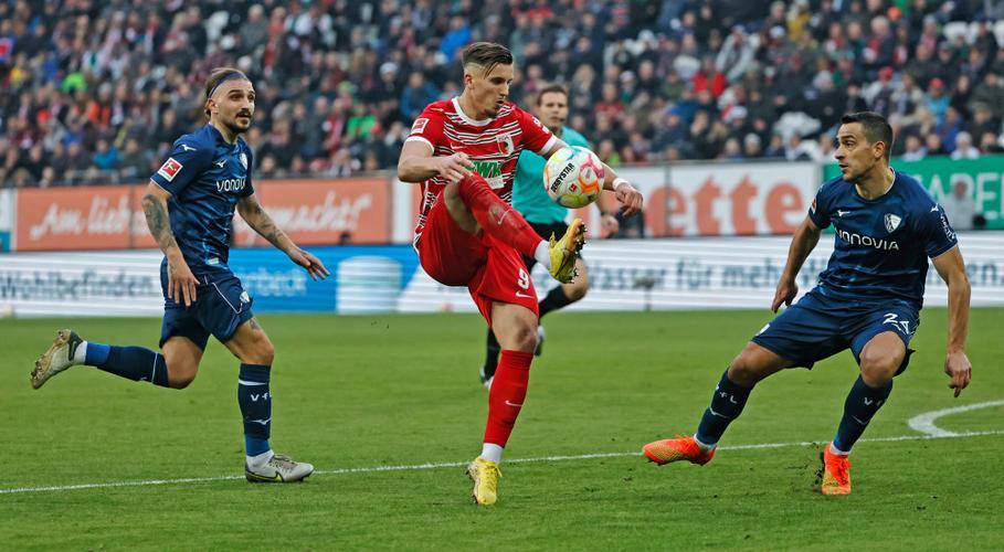 开云体育app-包含赛前德国杯焦点战，阿森纳回应争议，更衣室稳定，细节决定成败的词条